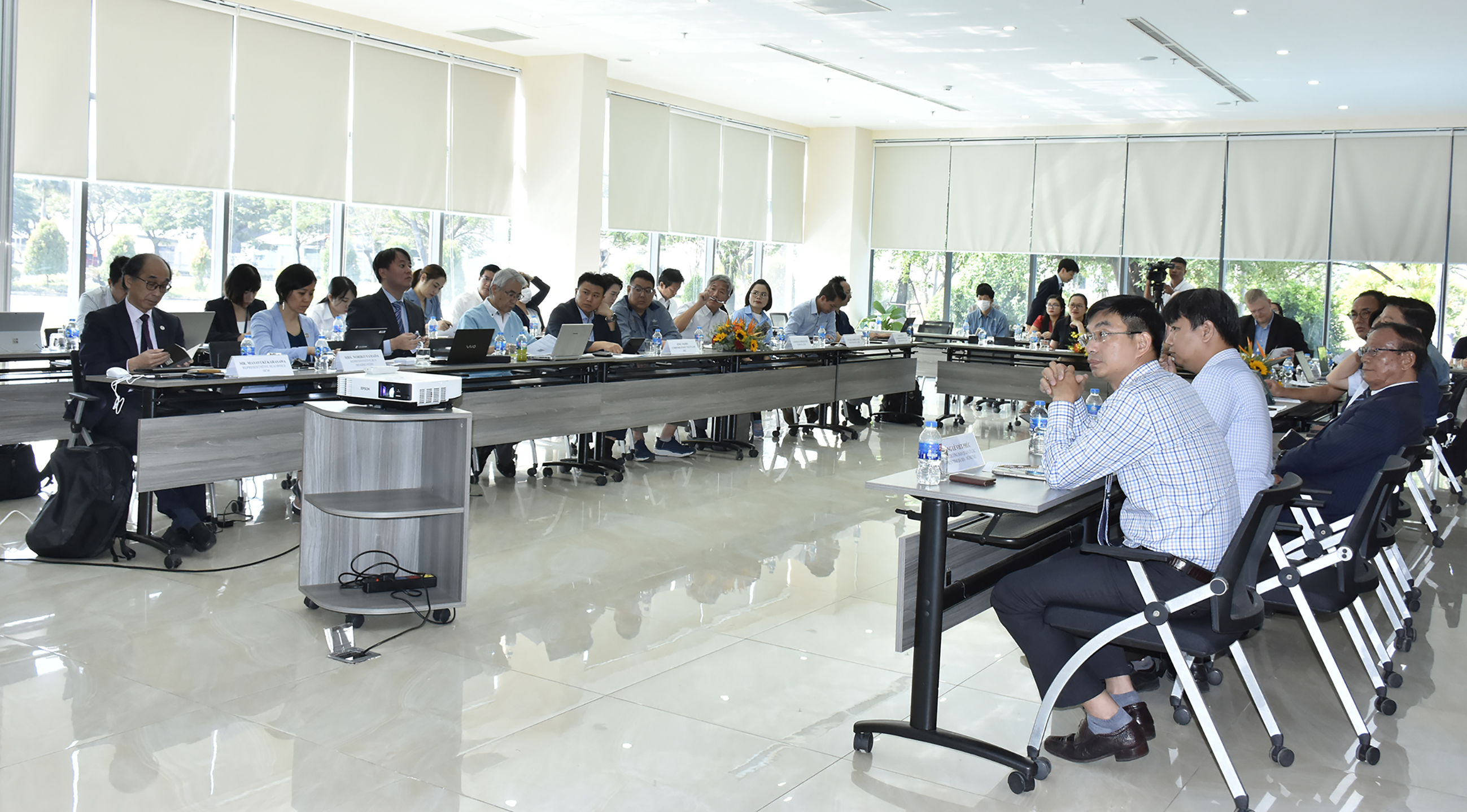 KHỞI ĐỘNG DỰ ÁN KHU CÔNG NGHIỆP THÔNG MINH